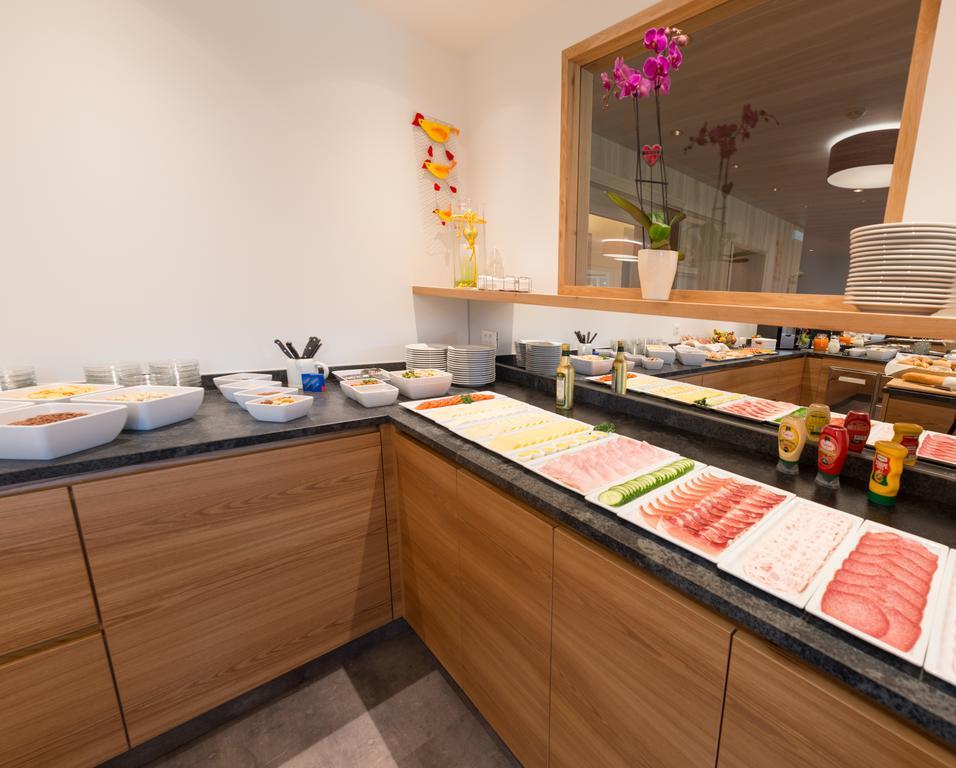 Hotel Garni Herz Tirolo
