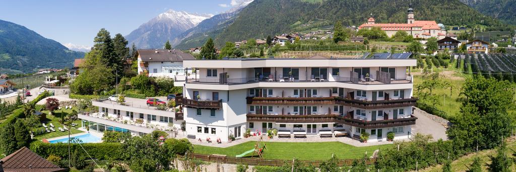 Hotel Garni Herz Tirolo
